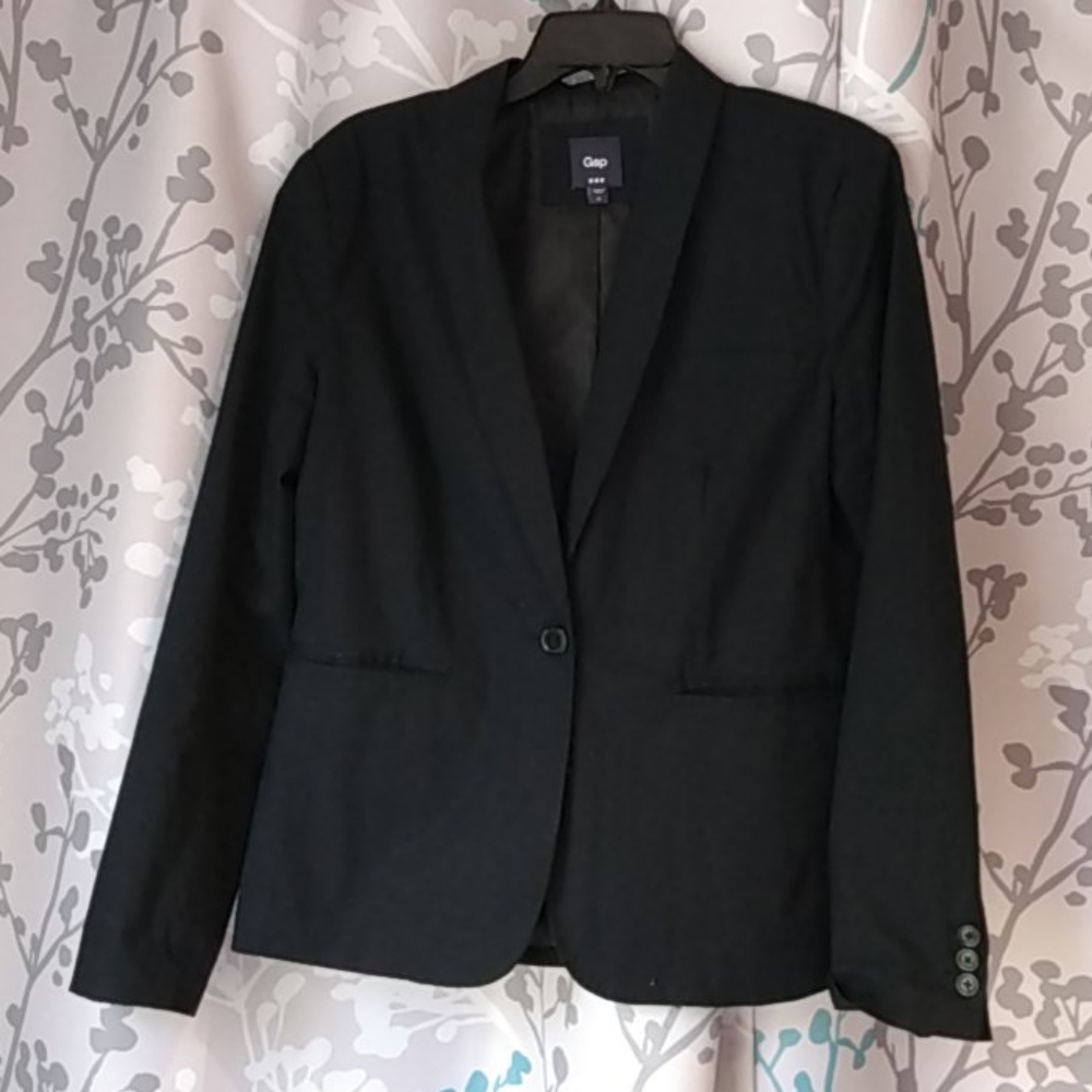 GAP Blazer color black size 12